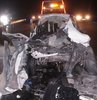 Elazığ-Bingöl Karayolunda meydana gelen trafik kazasında kamyona arkadan çarpan otomobil hurdaya döndü. Otomobilde bulunan 2 kişi olay yerinde hayatını kaybetti