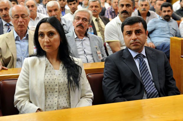 Demirtaş ve Yüksekdağ'a tutuklama kararı