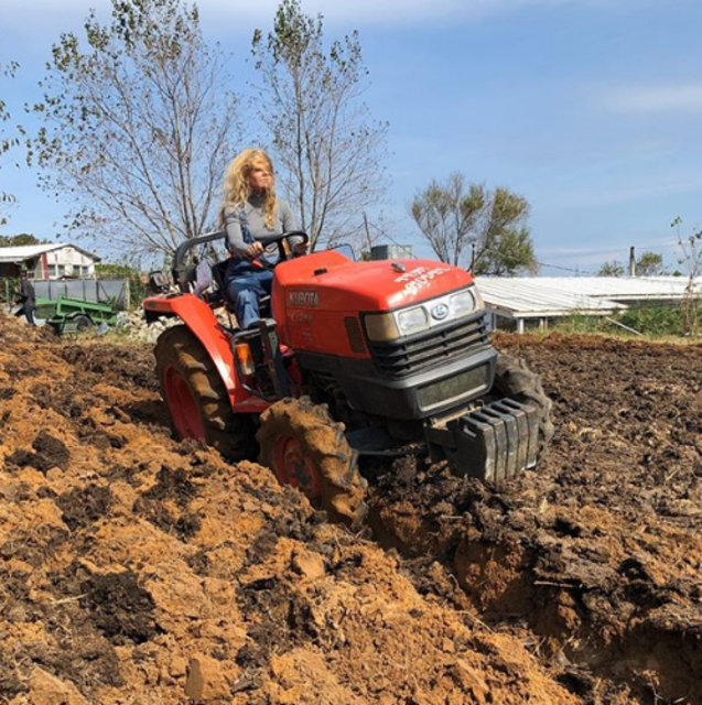 Biricik Suden, Şile'de organik tarım yaptı