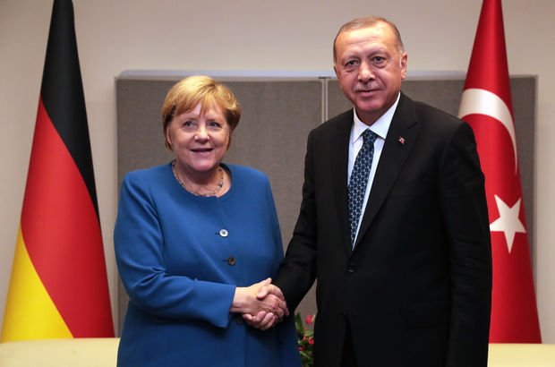 Cumhurbaşkanı Erdoğan'ın Merkel'le görüşmesine damga vuran konu