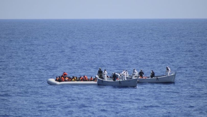 Libya açıklarında 50 düzensiz göçmeni taşıyan tekne battı