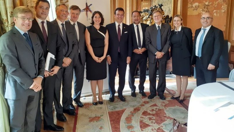 İBB Başkanı Ekrem İmamoğlu, Paris’te yatırımcılarla toplantıya katıldı