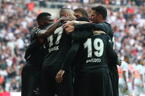 Beşiktaş taraftarıyla barıştı!