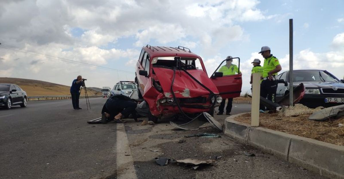 Gaziantep Te Trafik Kazasi 12 Kisi Yaralandi Gundem Haberleri