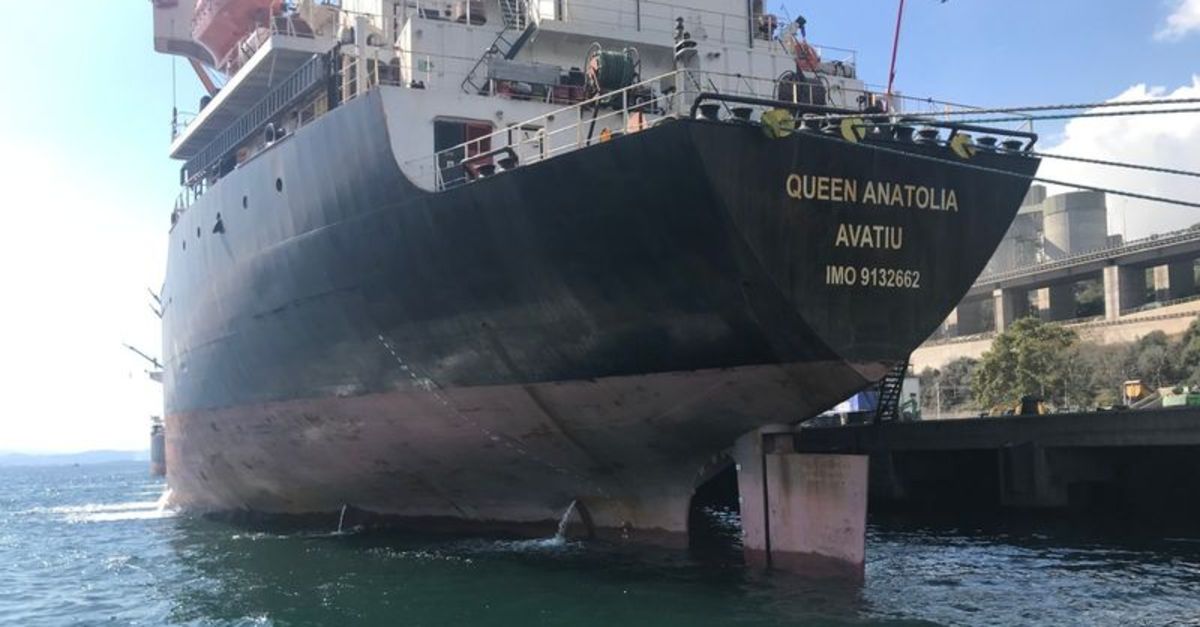izmit korfezi ni kirleten gemiye 1 milyon 772 bin tl lik ceza haberler gundem haberleri