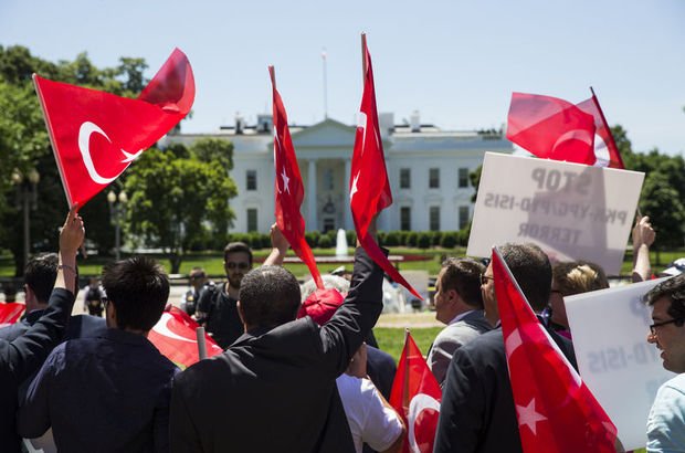 ABD'deki Türklerden Barış Pınarı Harekatı'na destek kampanyaları