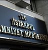 İstanbul Emniyet Müdürlüğünde, il emniyet müdür yardımcılığı görevinde bulunan 9 ikinci sınıf emniyet müdürü, bir üst rütbeye terfi etti