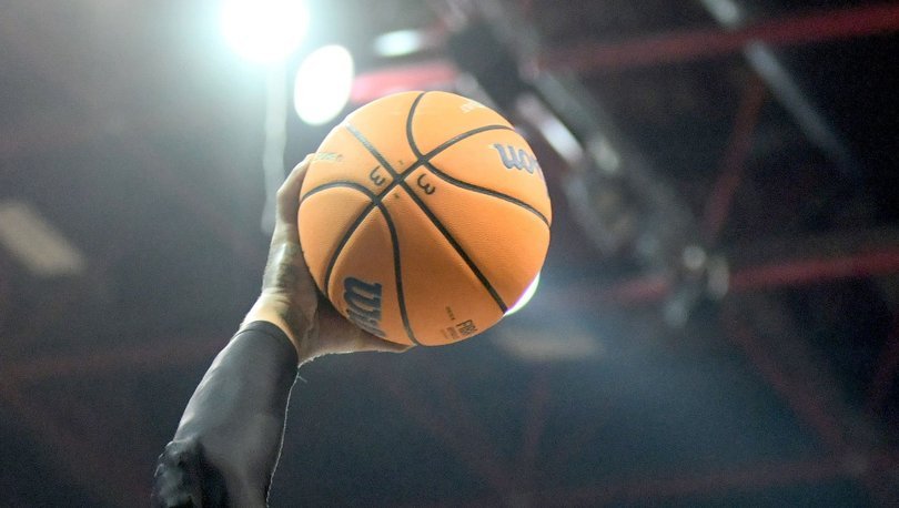 ZVVZ USK Prag: 82 - Gelecek Koleji Çukurova Basketbol: 28