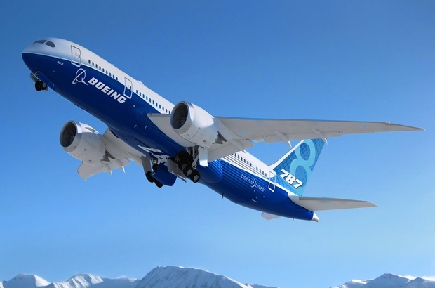 Boeing firmasının eski bir çalışanı 787 Dreamliner modeli uçaklardaki oksijen sistemlerinde arıza olduğunu öne sürdü