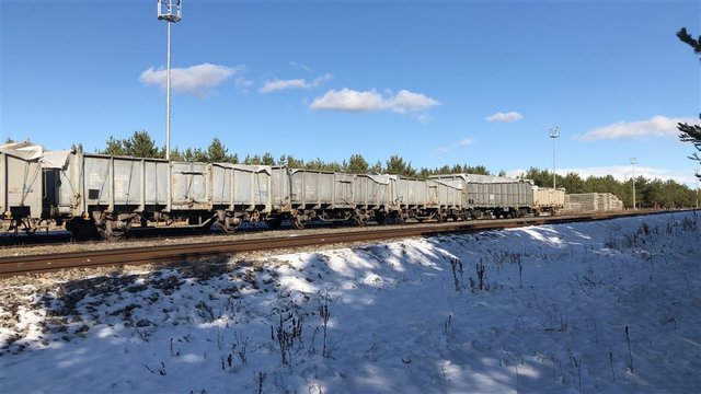 Tren Istasyonu Bozkirin Ortasinda Vaha Gibi Yasam Guncel Haberler