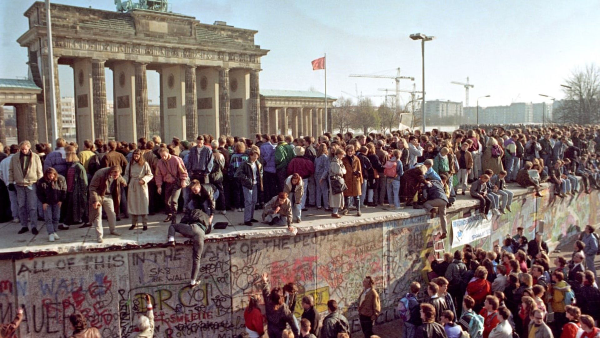 Berlin Duvarı yıkılalı 30 yıl oldu ama Avrupa&#39;nın görünmeyen duvarları var  - Dünya Haberleri