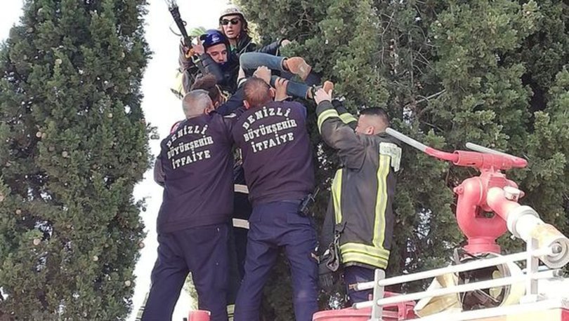 Ölüme 5 metre kala! Pilot ile yolcusunu ağaç kurtardı