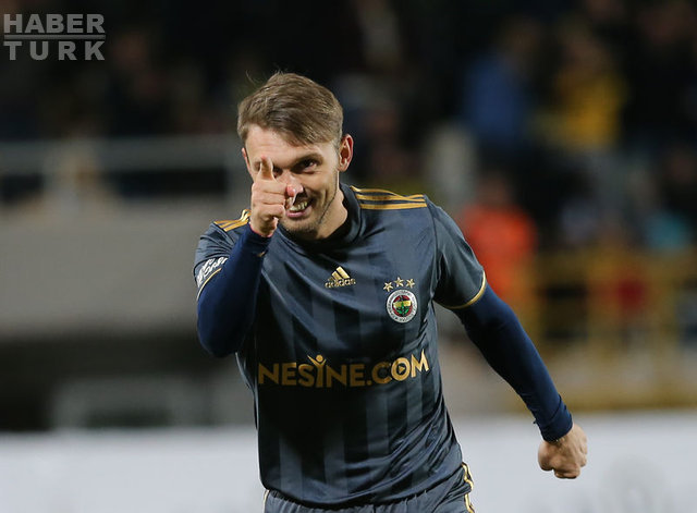 Beşiktaş, Fenerbahçe, Galatasaray ve Trabzonspor'un eski ...