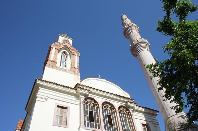 Saatli Cami (Agia Ianni Kilisesi)