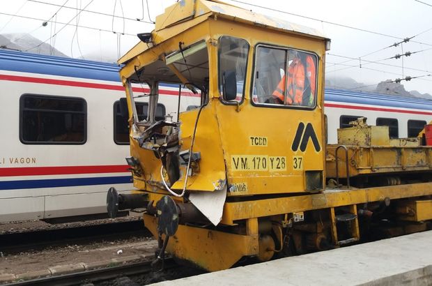 Tren rayında kaza: 1 ölü 3 yaralı