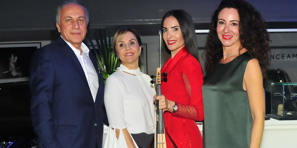 Işıltılı davet...