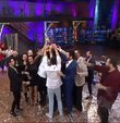 MasterChef Türkiye 2019 şampiyonu dün akşam belli oldu. Final etabında 3 ayrı menü hazırlayan Alican ve Cemre, şeflerin verdikleri puanların ardından MasterChef 2019 şampiyonu olmak için yarıştı. Şampiyon olan yarışmacı MasterChef ödülünü almaya hak kazandı. Peki MasterChef Şampiyonu 2019 kim oldu? MasterChef ödülü kaç para? İşte 2019 MasterChef Türkiye finaline dair ayrıntılar...