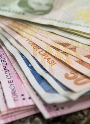 SON DAKİKA! Memur ve emekli maaşları ne kadar oldu? 2020 memur ve emeklilere ne kadar zam geldi?