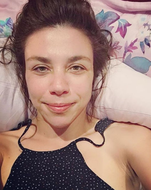 Yeşim Ceren Bozoğlu�ndan �klavye delikanlıları�na ayar! Magazin