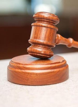 Mahkeme maaşındaki kesinti icra dosyası için ödenmeyen işçiyi haklı buldu