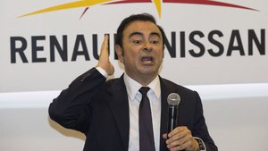 Çakal Carlos oyun oldu