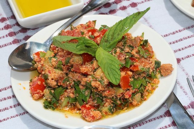 Sürk Salatası