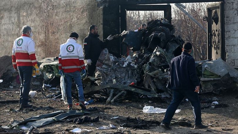 İran Ukrayna uçağının iki füzeyle vurulduğunu doğruladı