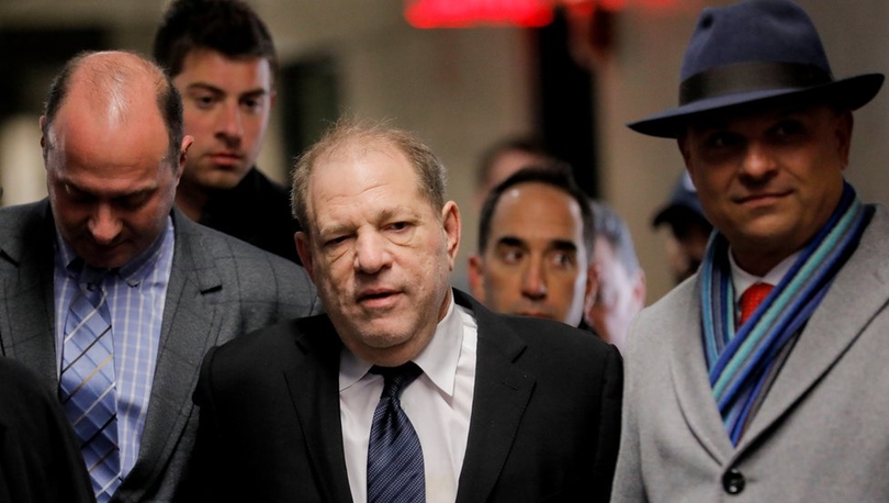 Harvey Weinstein: 80'den fazla kadına tecavüz ve cinsel tacizle suçlanan Hollywood yapımcısı hakim karşısında