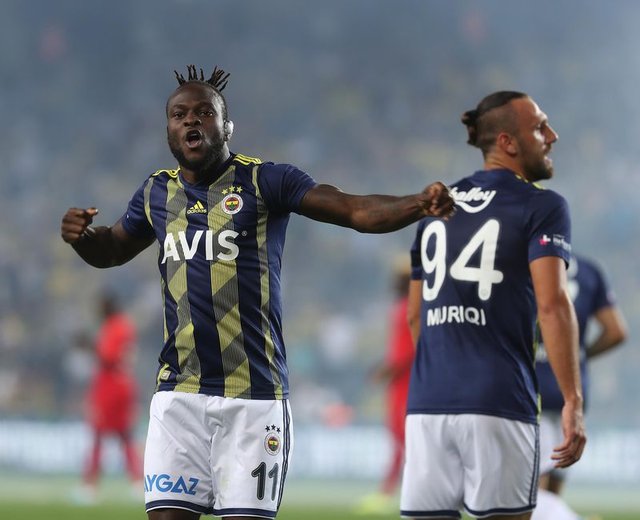 Fenerbahçe son dakika transfer haberleri! Son çare satış!