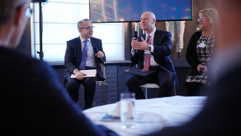 Koç Holding CEO'su Levent Çakıroğlu Davos'ta dijital dönüşümü anlattı