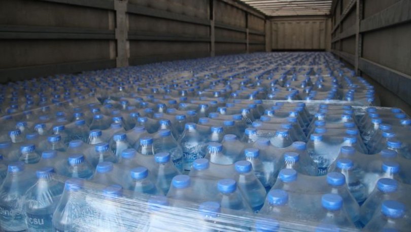 Kütahya'dan deprem bölgesine 25 ton içme suyu