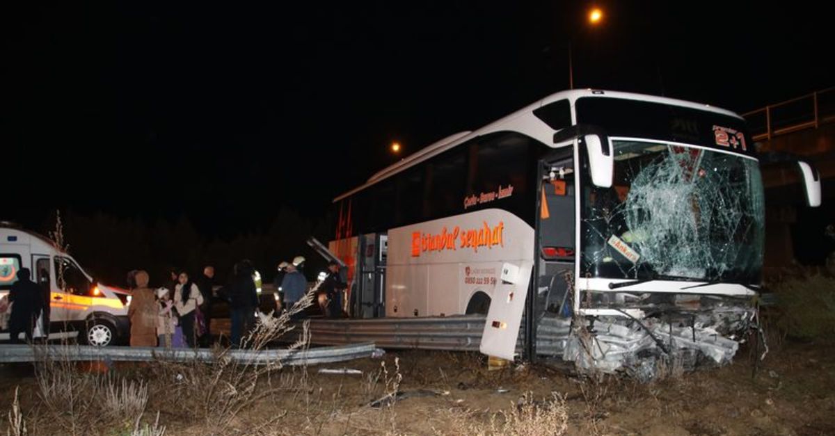 duzce de yolcu otobusu kazasi 7 yarali son dakika haberleri