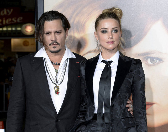 Johnny Depp ile Amber Heard ile ilgili görsel sonucu