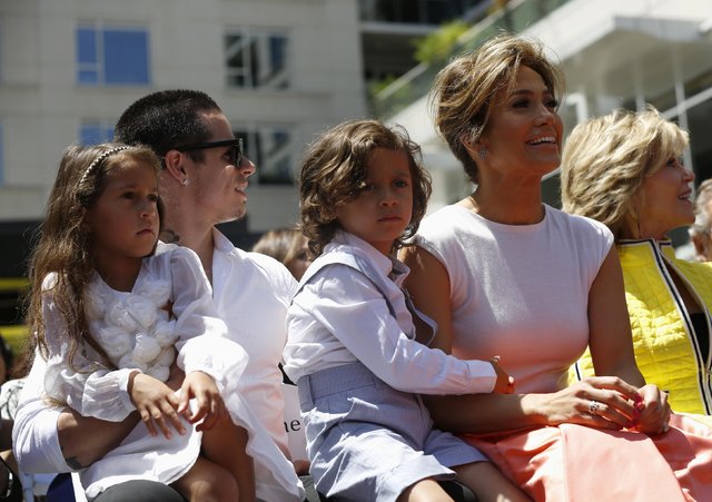 Jennifer Lopez'den ikiz çocukları Max ve Emme'ye doğum günü paylaşımı - Magazin haberleri