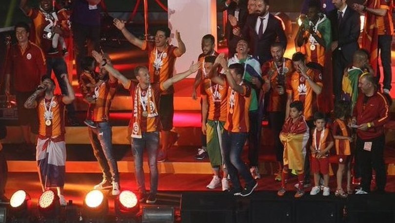 Sneijder'den flaş Fenerbahçe paylaşımı!