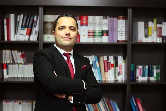 Avukat Dr. Rezan Epözdemir