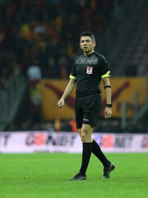 Trabzonspor Fenerbahce Maci Muhtemel 11 Leri Trabzonspor Fenerbahce Maci Hangi Kanalda Saat Kacta Turkiye Kupasi Ts Fb Maci Icin Nefesler Tutuldu Futbol Haberleri