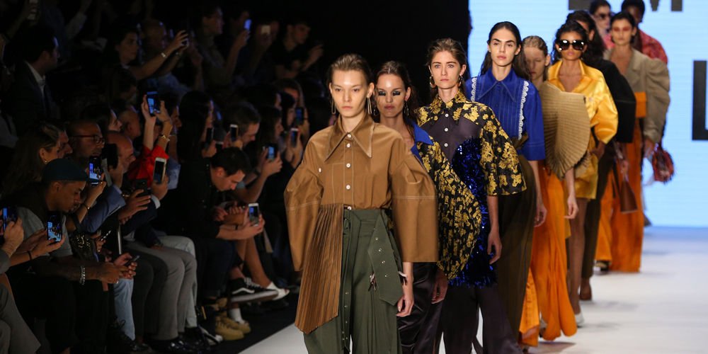 Mercedes-Benz Fashion Week Istanbul iptal...