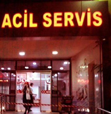 Koronavirüs hastalarının sayısı çoğaldıkça gözler hastanelerin acil servislerine çevrildi. Deneyimli acil hekimlerinden Prof. Dr. İbrahim İkizceli şu anki durumu, aldıkları tedbirleri ve uyulmasını istedikleri önemli konuları Habertürk’e anlattı.