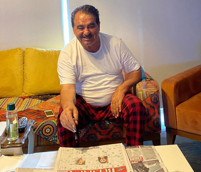 65 yaş ve üstü ünlülerden "Evde kal" mesajları - Magazin haberleri