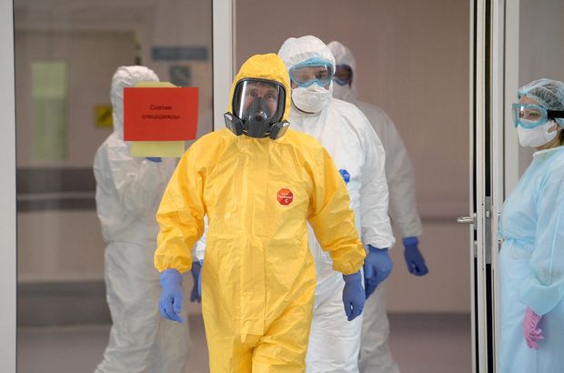 Kremlin'de bir çalışanda koronavirüs tespit edildi