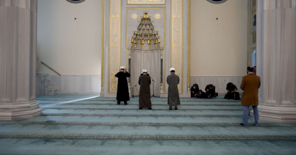 Sabah Namazi Nasil Kilinir Kac Rekattir Iste Sabah Namazi Kilinisi Gundem Haberleri