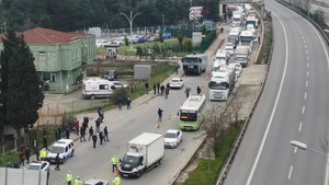 İstanbul’a giriş yapmak isteyenler geri gönderildi!