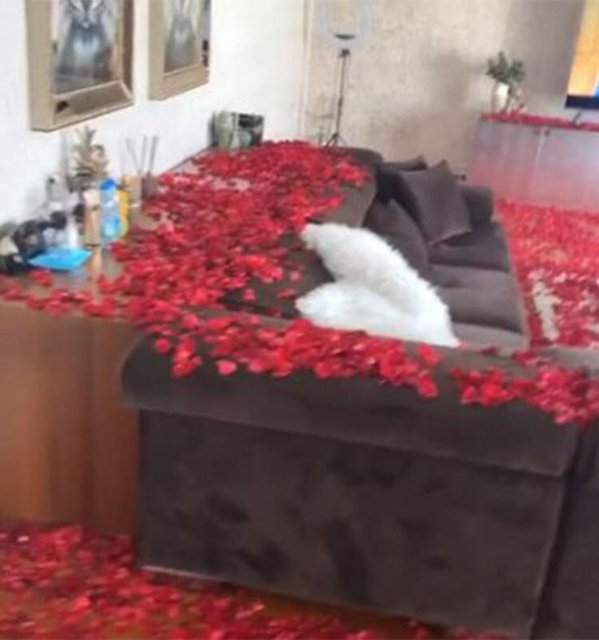 Selin Ci�erci'ye e�inden do�um g�n� s�rprizi