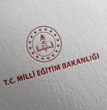 Milli Eğitim Bakanlığınca, İstanbul Kartal Şehit Öğretmen Hüseyin Ağırman Mesleki ve Teknik Anadolu Lisesinde ambulans ve sahra hastaneleri için uzaktan kontrollü solunum cihazı üretildi