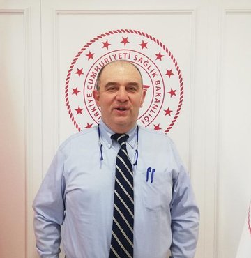 Koronavirüs Bilim Kurulu Üyesi Prof. Dr. Ateş Kara, Covid-19 bulaşma endişesiyle hastane başvurularında yaşanan azalmaya ilişkin, "Acil olarak hastaneye gitmeniz gerekiyorsa lütfen hastaneye gitmekten çekinmeyin" dedi