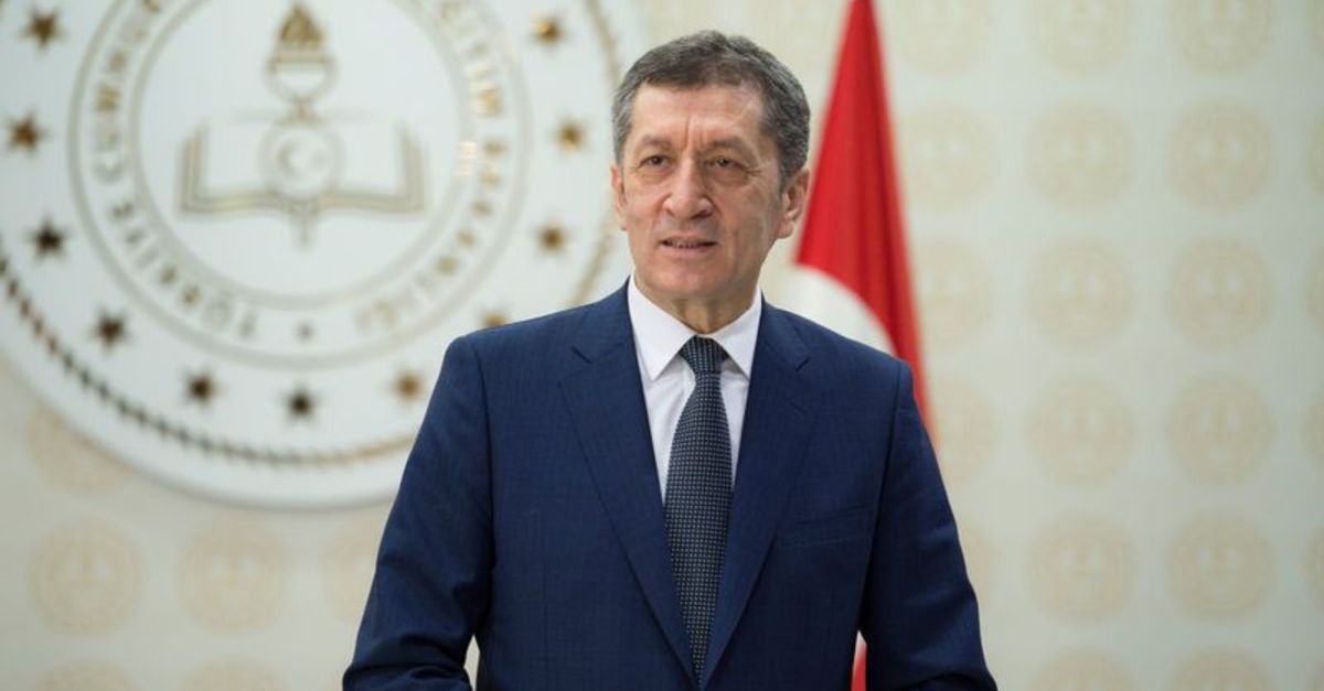 Bakan Selçuk: Okullar 1 Haziran’da açılabilir Bakan Selçuk: Okullar 1 Haziran’da açılabilir