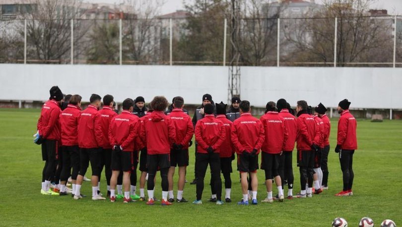 Samsunspor´da futbolcuların toplanma tarihi ertelendi