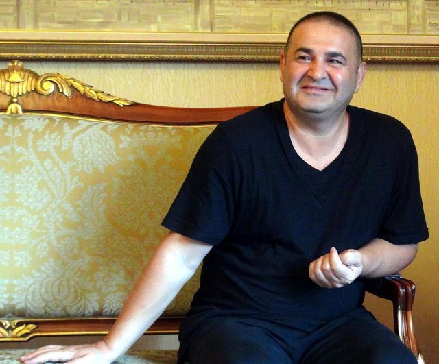 Şafak Sezer: Saklanmak zorunda kaldık - Magazin haberleri
