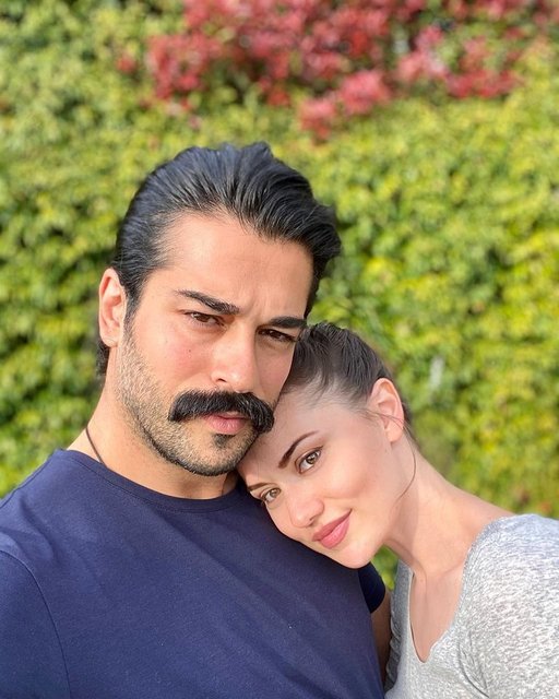 Burak Özçivit-Fahriye Evcen çiftinin oğulları Karan Özçivit parkta - Magazin haberleri